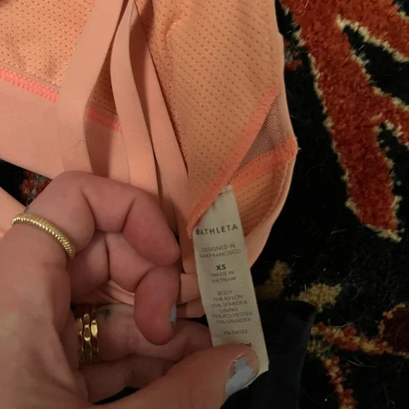 Athletica sports bra - Picture 3 of 3